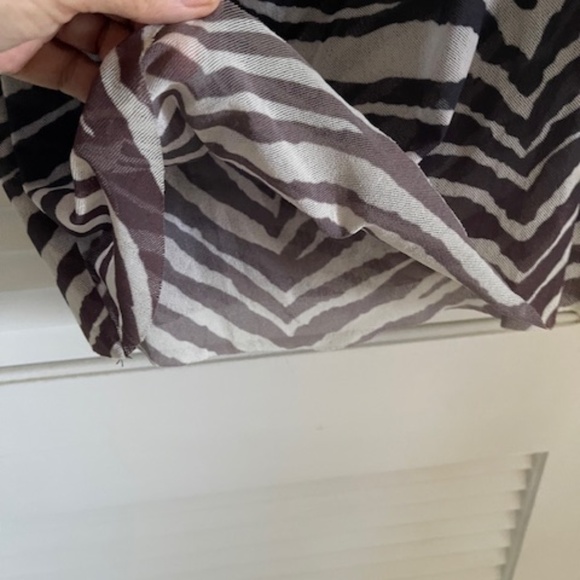 Cache Top  L - Picture 2 of 5